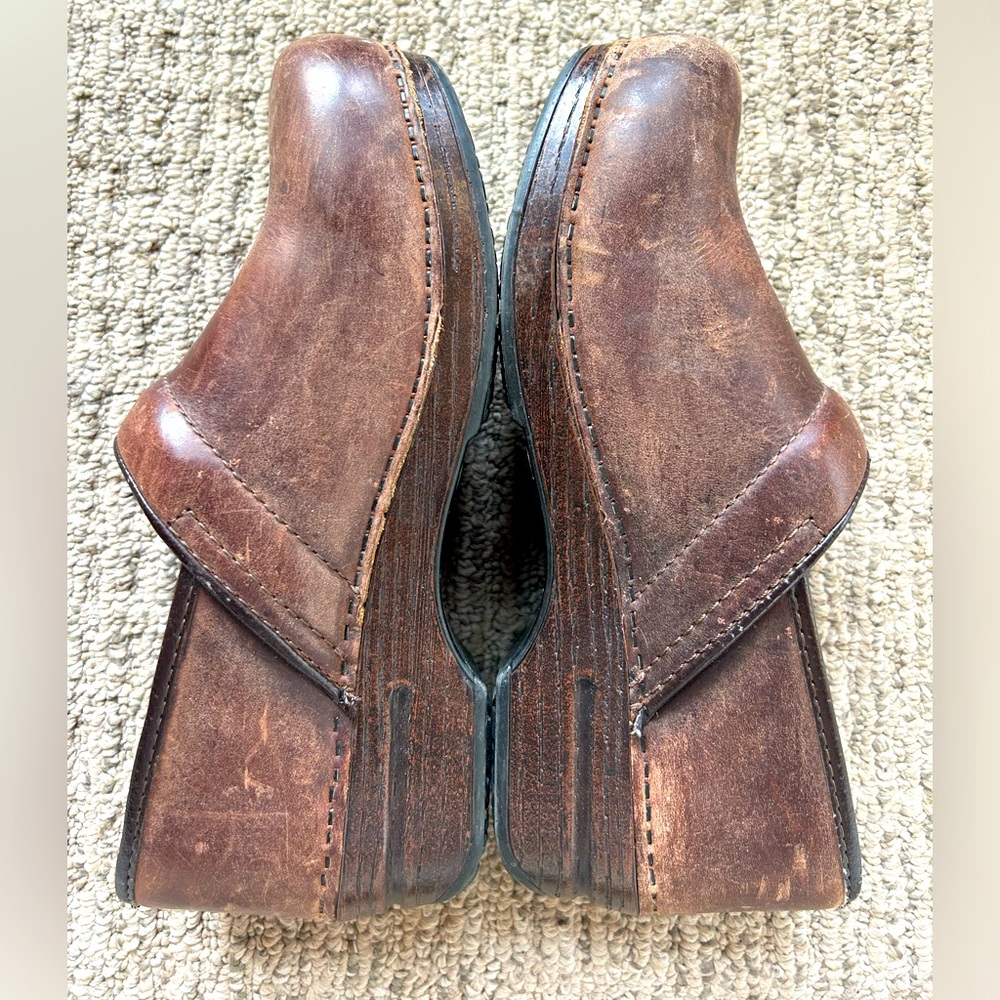 Dansko XP clogs